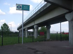 1024px-Royal_Albert_station part I